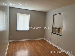 3129 S Smithville Rd in Dayton, OH - Building Photo - Building Photo