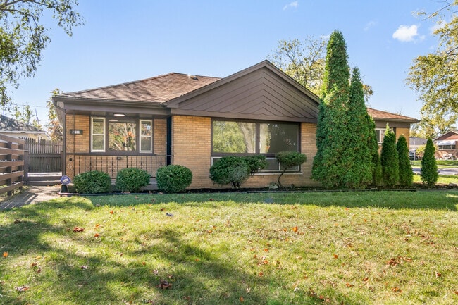 17135 Highland Ave in Hazel Crest, IL - Building Photo - Building Photo