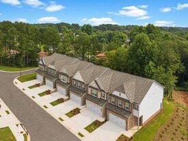 1585 Monfort Rd in Lawrenceville, GA - Building Photo