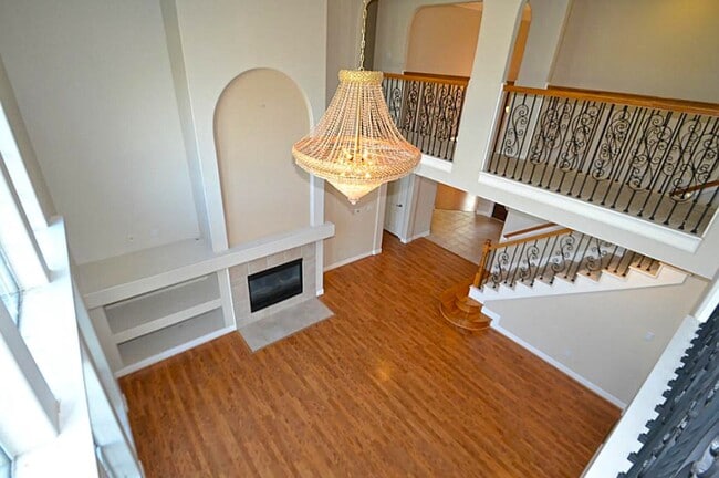 property at 5926 Solar Point Ln