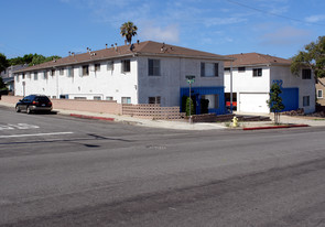 332 E Imperial Ave in El Segundo, CA - Building Photo