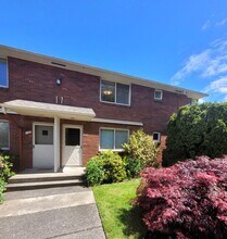 901 N Forest St in Bellingham, WA - Building Photo - Building Photo