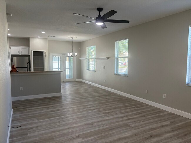 2703 Isabella Valley Ct in Brandon, FL - Building Photo - Building Photo