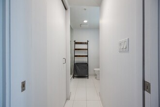 955 Rue Lucien-L'Allier in Montréal, QC - Building Photo - Building Photo