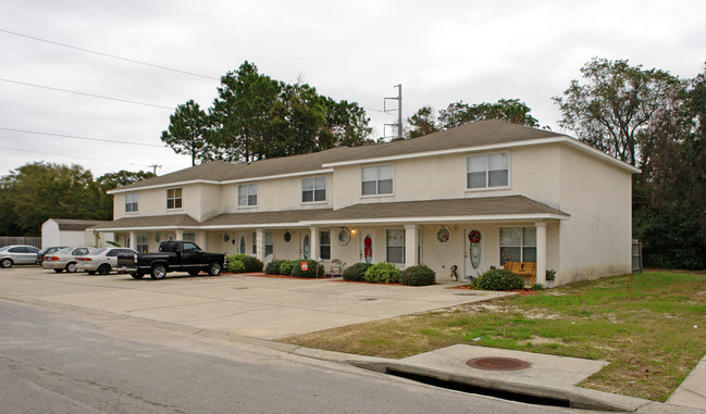 1938-1948 Karly Ct in Panama City, FL - Building Photo - Building Photo