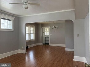 132 Homecrest Ave in Ewing Township, NJ - Building Photo - Building Photo