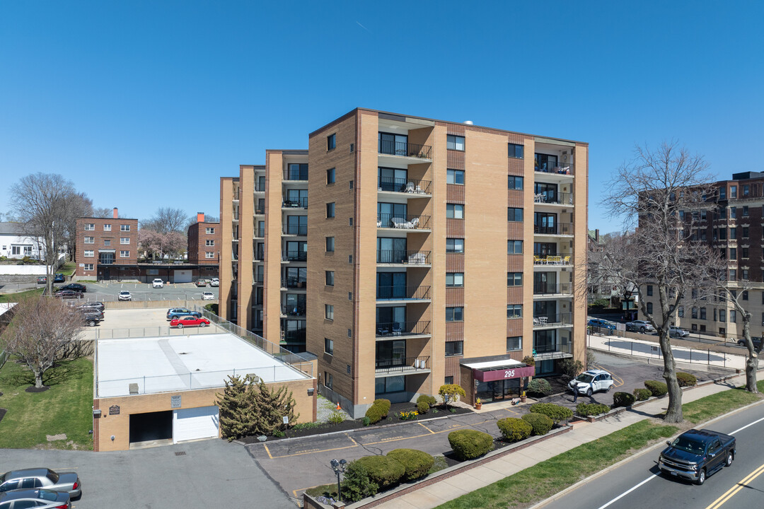 Lynn Shore Tower in Lynn, MA - Foto de edificio