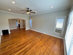 167 S Pacific Ave, Unit 169 in Glendale, CA - Building Photo - Building Photo