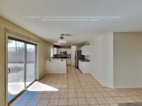 17831 W Ventura St in Surprise, AZ - Foto de edificio - Building Photo
