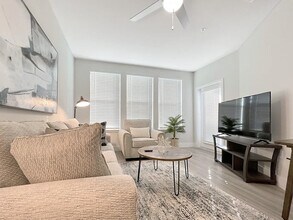 8901 Bertha Palmer Blvd, Unit SI ID1504562P in Tampa, FL - Foto de edificio - Building Photo