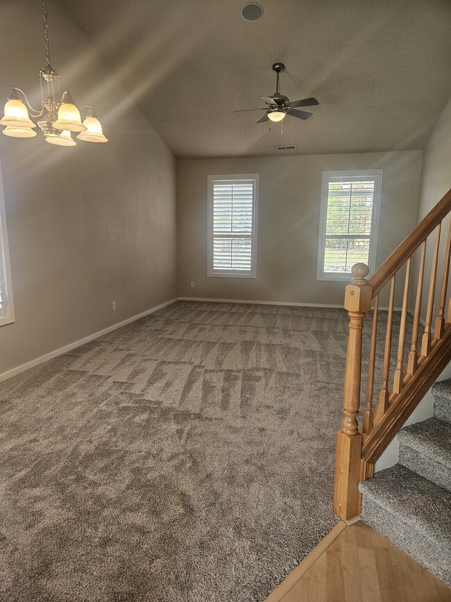 14883 SE Marci Way in Clackamas, OR - Building Photo - Building Photo