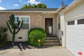 5227 Etheldo Ave in Culver City, CA - Building Photo - Building Photo