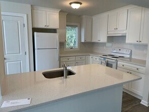 160 Rockleigh Dr, Unit 160A in Trenton, NJ - Foto de edificio - Building Photo