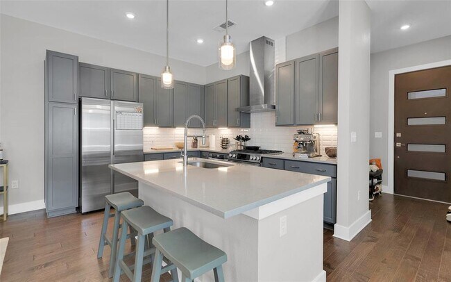 4325 Jackson Ave in Austin, TX - Building Photo - Building Photo