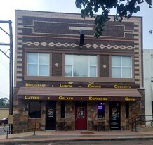 121 S Jefferson St, Unit 4 in Magnolia, AR - Building Photo