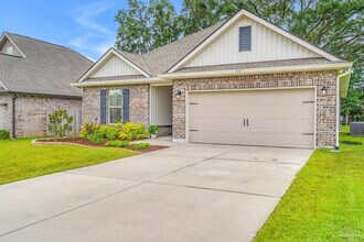 3207 Keegun Lp in Bellview, FL - Building Photo - Building Photo