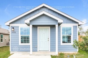 5402 Verdugos Pl in San Antonio, TX - Building Photo