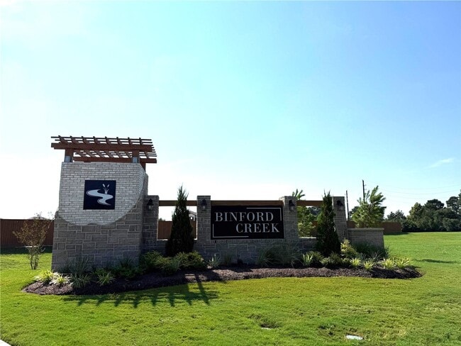 property at 21722 Cottonwood Mdws Trl