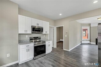 60 Russ St in Hartford, CT - Building Photo - Building Photo