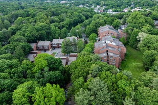 Cabot Estate Condominiums Apartments