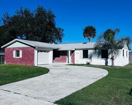 1076 Hermosa Dr in Rockledge, FL - Building Photo