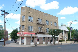 231-233 Hamilton St in Rahway, NJ - Building Photo - Building Photo