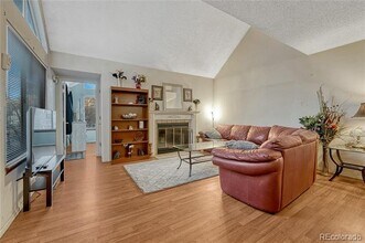 12404 E Tennessee Cir in Aurora, CO - Foto de edificio - Building Photo