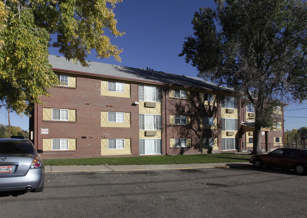 Townview Community in Denver, CO - Building Photo