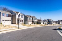 Apartments in White House, TN
