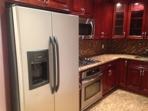 7225 Bergen Ct in Brooklyn, NY - Building Photo - Building Photo