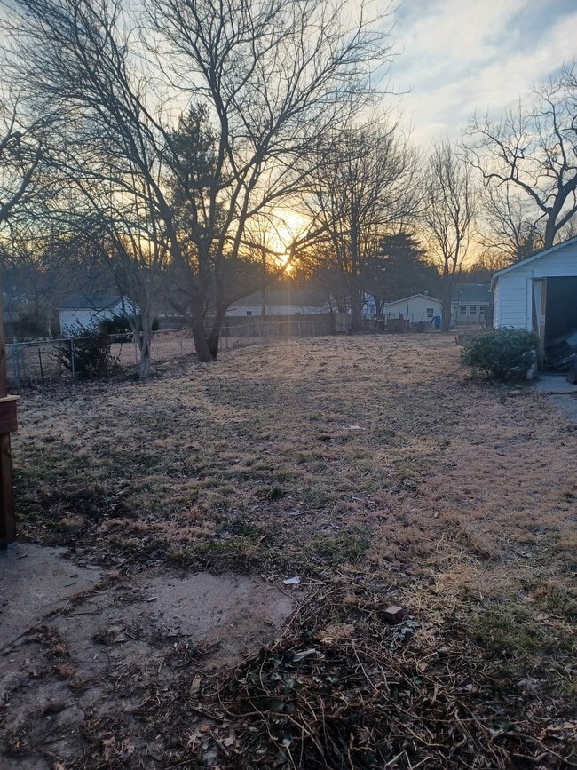 2217 Wallis Ave in Overland, MO - Building Photo - Building Photo