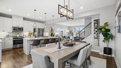 110 Curtis Ct in Pittsburgh, PA - Building Photo - Building Photo