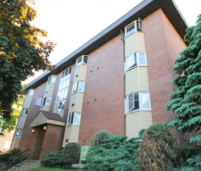 9 Gordon - 60 Bonaccord Street in Moncton, NB - Building Photo - Building Photo