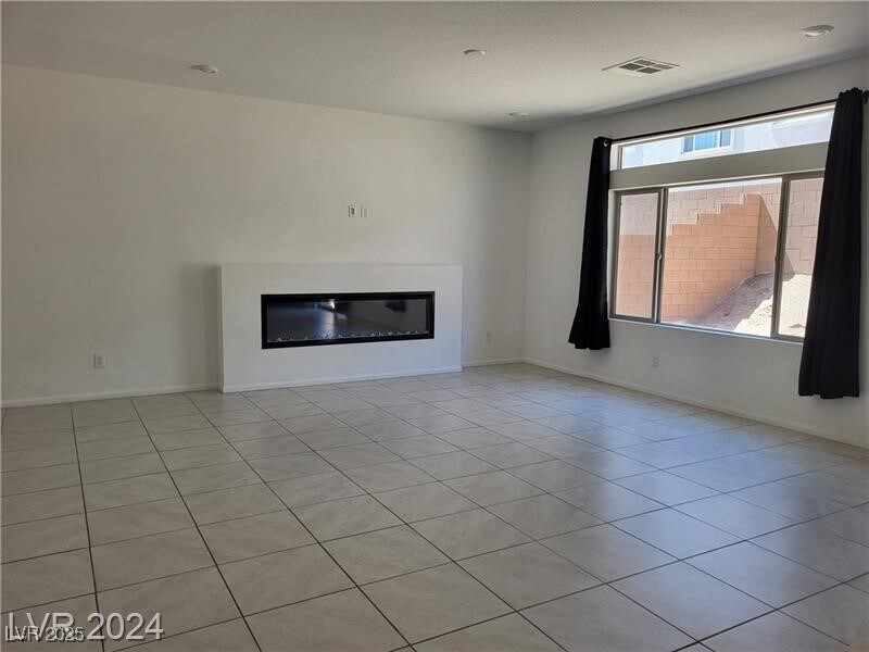 10401 Joaquin Fire St in Las Vegas, NV - Building Photo