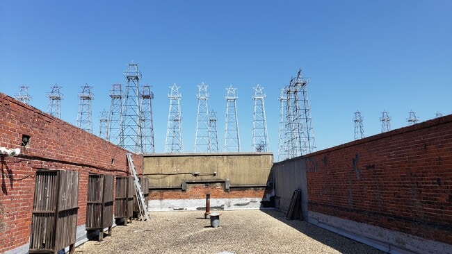 114 N Kilgore St, Unit Downtown offices