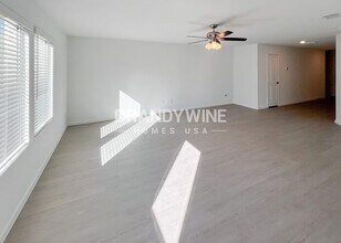 249 Bable Run Dr in Little Elm, TX - Foto de edificio - Building Photo