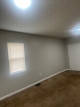 338 N Temple Ave-Unit -340 in Indianapolis, IN - Building Photo - Building Photo