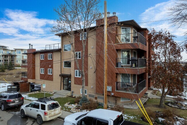 402 4 Av NE in Calgary, AB - Building Photo - Building Photo