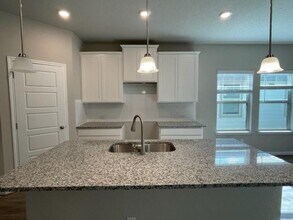 1222 Lennea Gdn in New Braunfels, TX - Building Photo - Building Photo