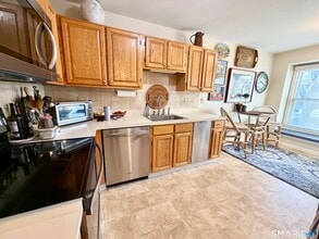 16 Fawn Ridge Ln in Wilton, CT - Building Photo - Building Photo