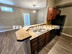 1010 N Findley St in Olathe, KS - Building Photo - Building Photo