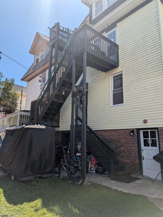 509 E 4th St in Ocean City, NJ - Building Photo