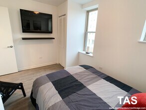 940 W Winona St in Chicago, IL - Building Photo - Building Photo