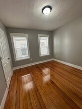 42 Theodore St in Boston, MA - Building Photo - Building Photo