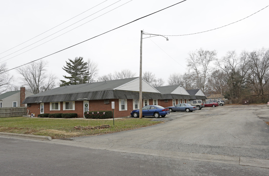 Sun Valley Apartments in East Peoria, IL - Building Photo