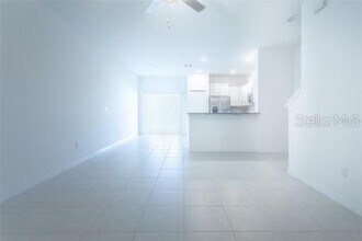 32025 Powderpuff Mimosa Dr in San Antonio, FL - Building Photo - Building Photo