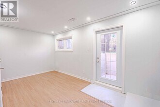 56 Foxacre Row in Brampton, ON - Building Photo - Building Photo