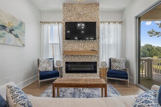 1472 Georgia Pl in Gulfport, MS - Building Photo - Building Photo