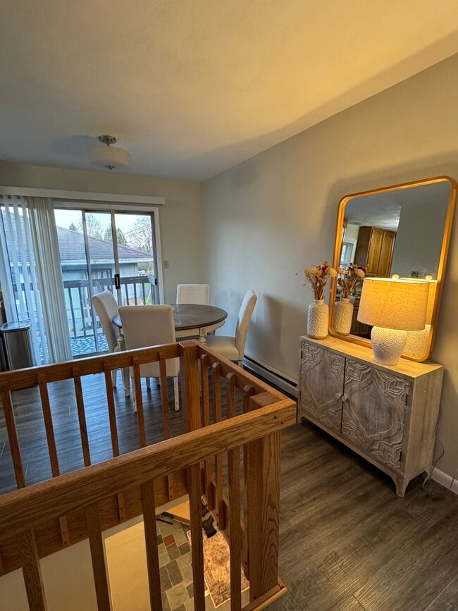 property at 836 Oakdale Rd