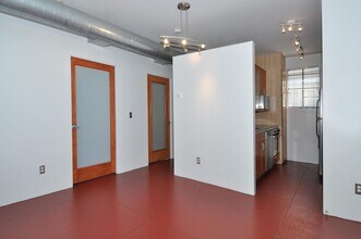 336 W 300 S in Salt Lake City, UT - Building Photo - Building Photo